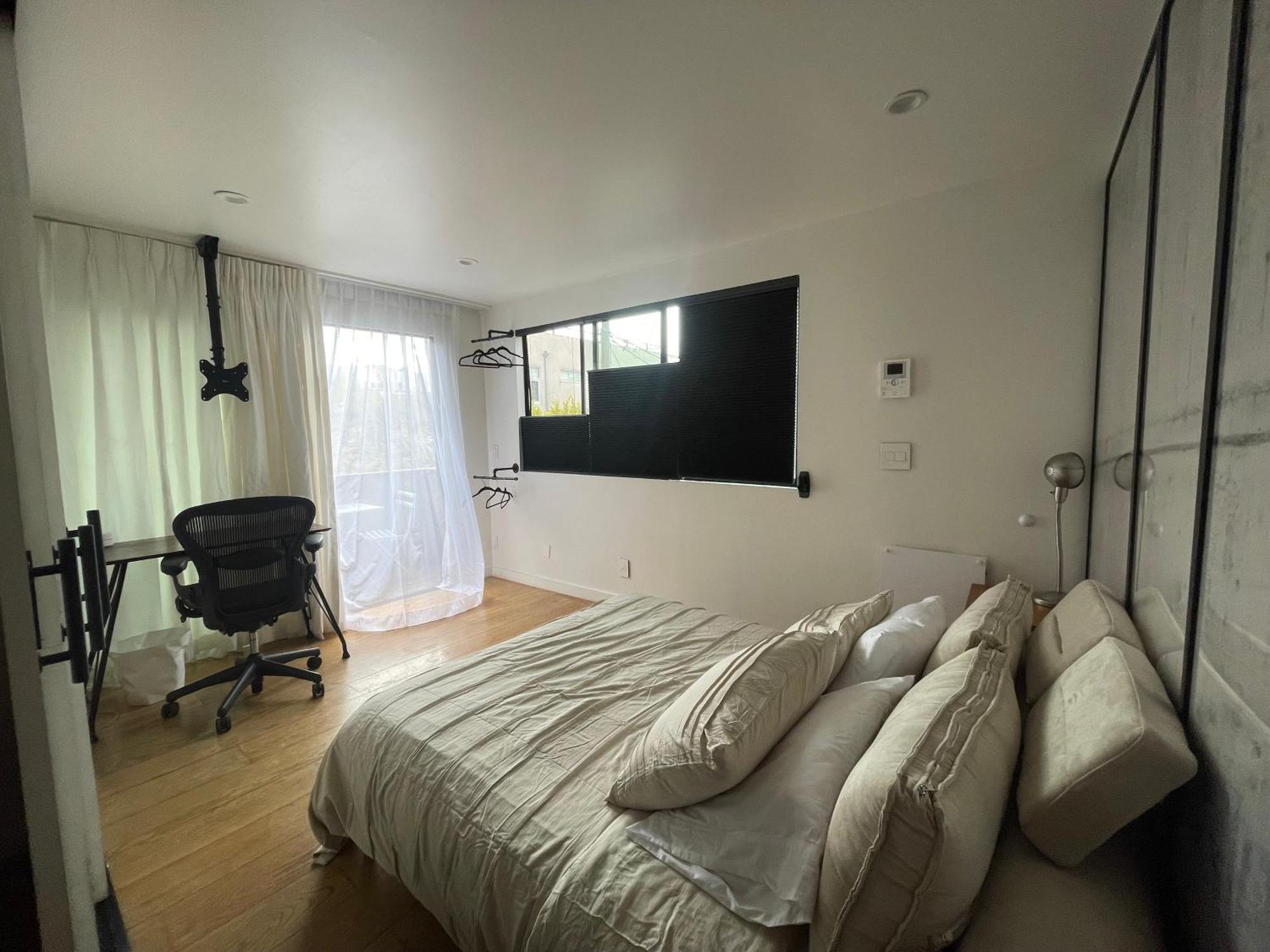 Venice Beach Studio With Large Private Patio Steps To The Beach Los Angeles Exterior foto