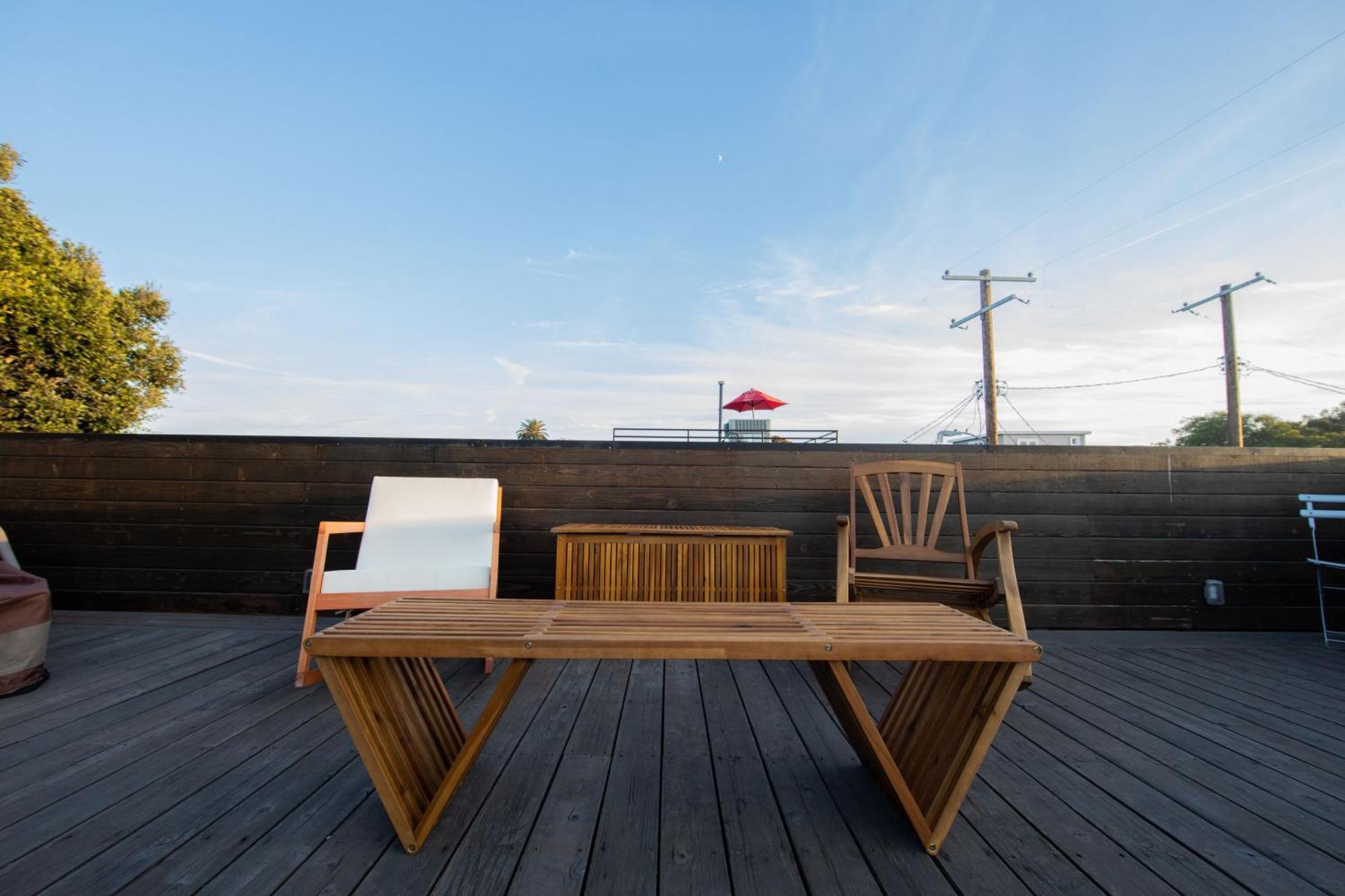 Venice Beach Studio With Large Private Patio Steps To The Beach Los Angeles Exterior foto